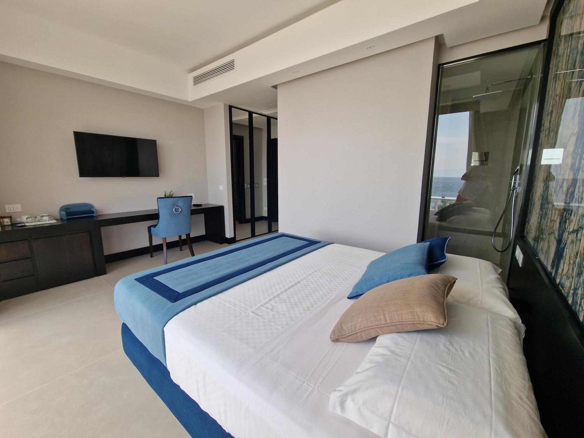 Ngonia Bay Boutique Hotel Milazzo Exterior foto