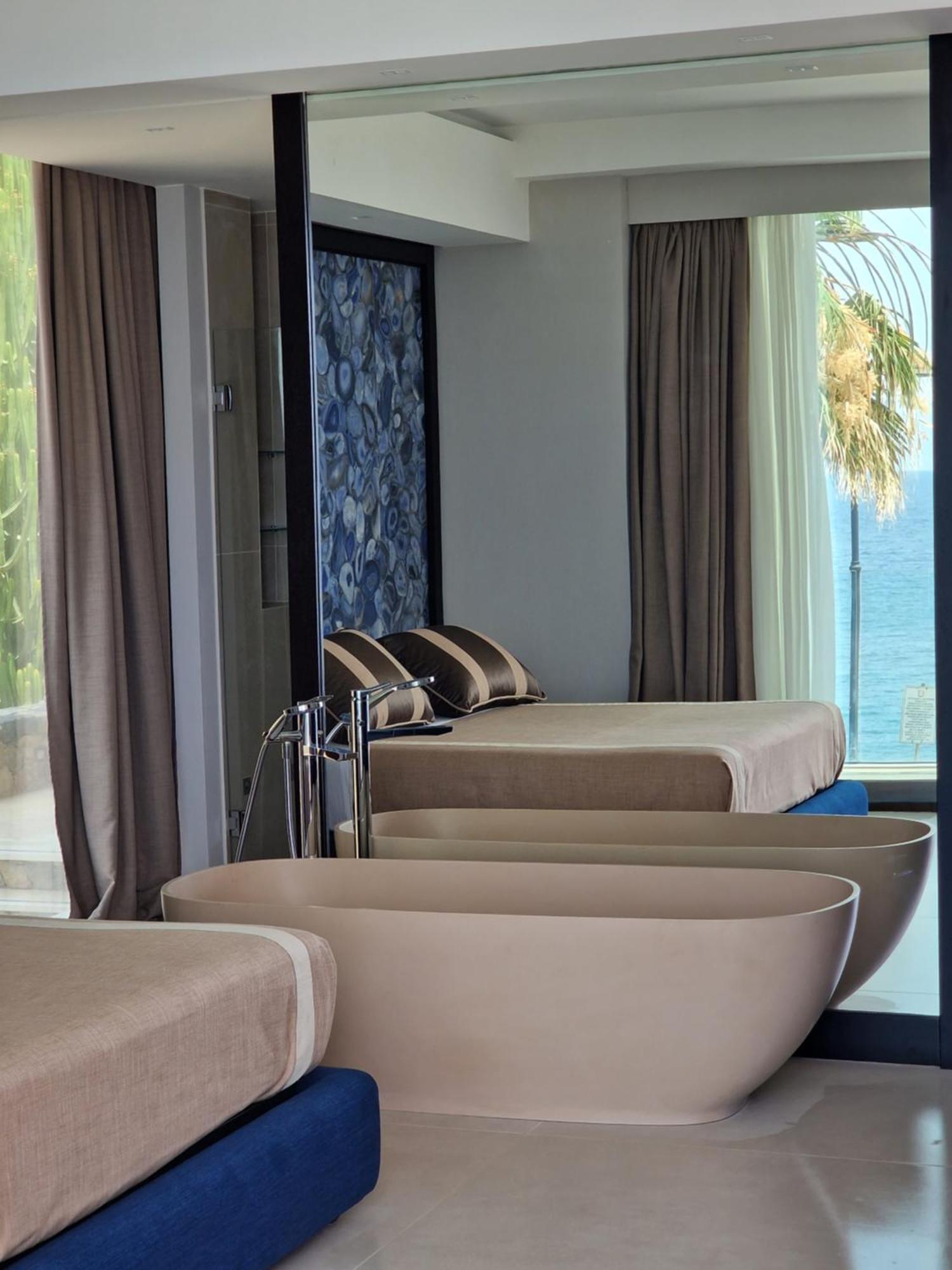 Ngonia Bay Boutique Hotel Milazzo Exterior foto