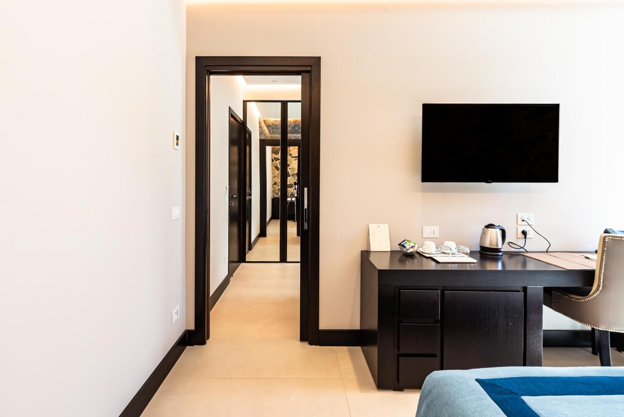 Ngonia Bay Boutique Hotel Milazzo Exterior foto